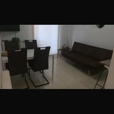 2 Con Vistas Y 2 Terrazas En Primera Linea Playa Samil Lägenhet