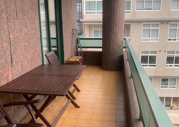 Apartament 2 Con Vistas Y 2 Terrazas En Primera Linea Playa Samil